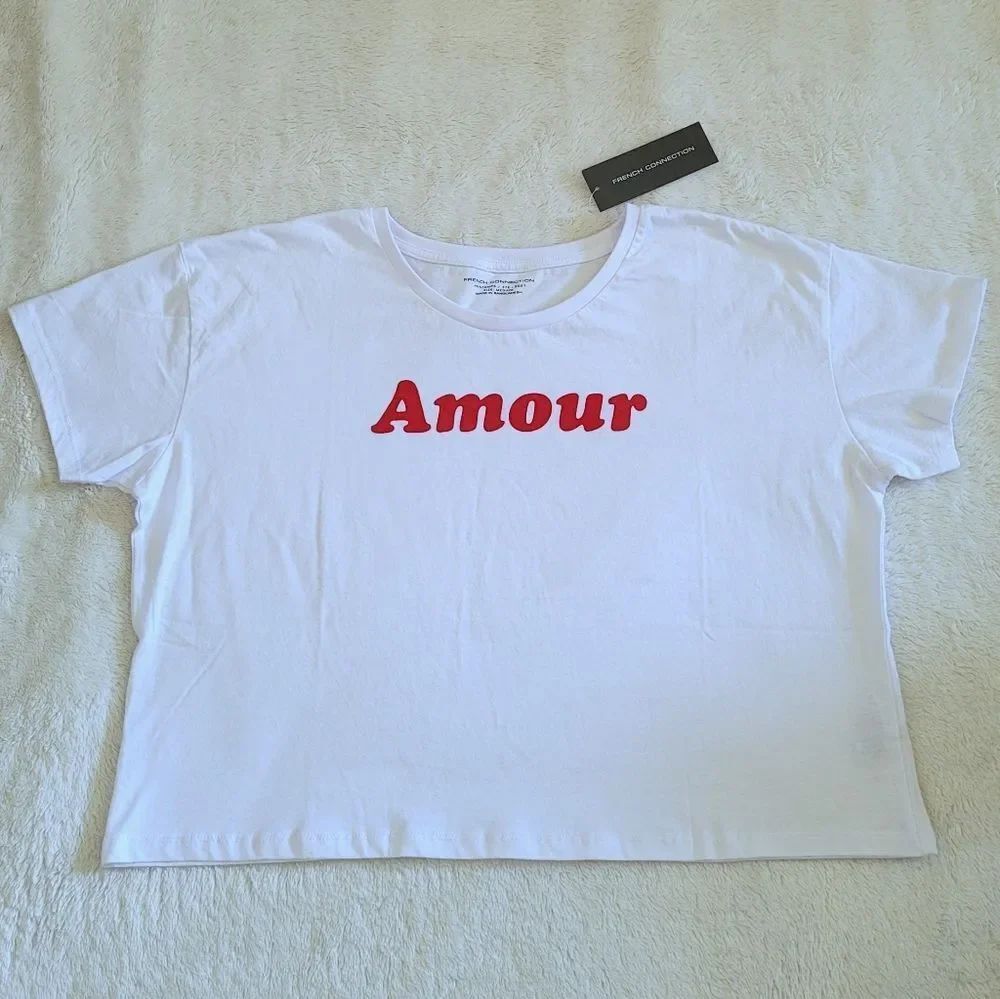 Frenchπ«π· Connectionβ"Amour"β₯οΈ Tee - NWT